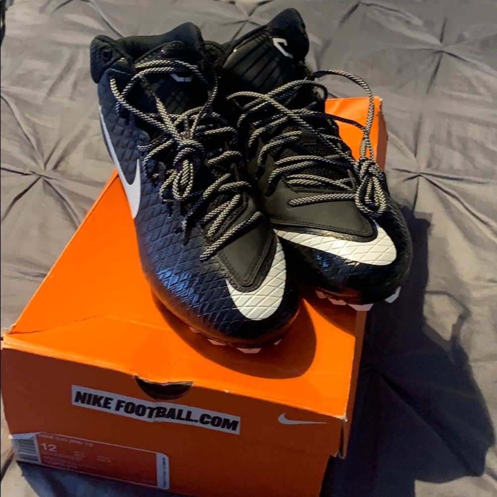Men’s Nike Football cleats